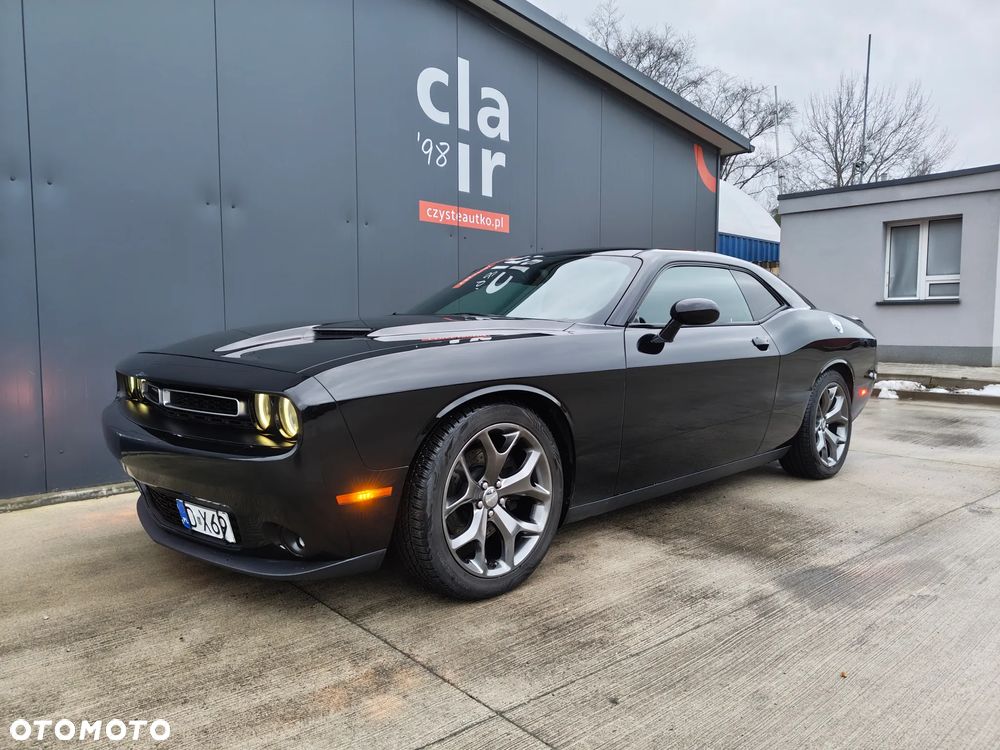 Dodge Challenger - 6