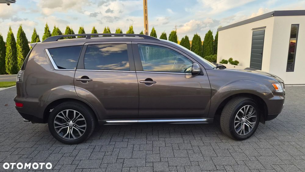 Mitsubishi Outlander 2.2 DI-D ClearTec 2WD Edition - 21
