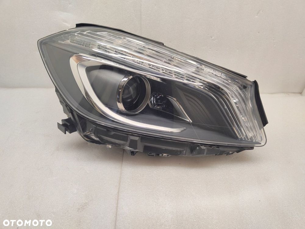 MERCEDES A KLASA W176 SM XENON SKRĘTNY LAMPA PRAWY PRZÓD A1768200661KZ - 1