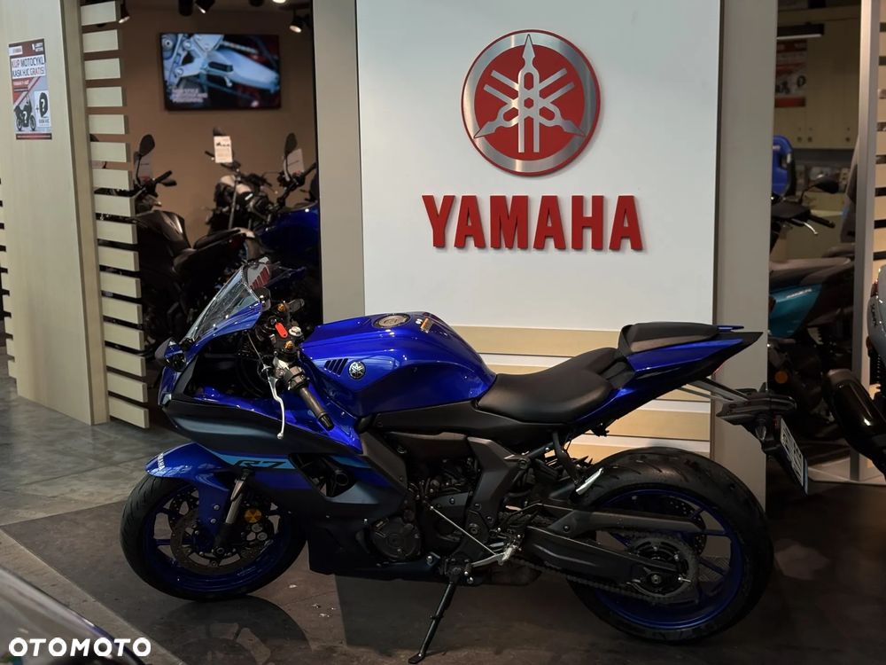 Yamaha R7 - 2