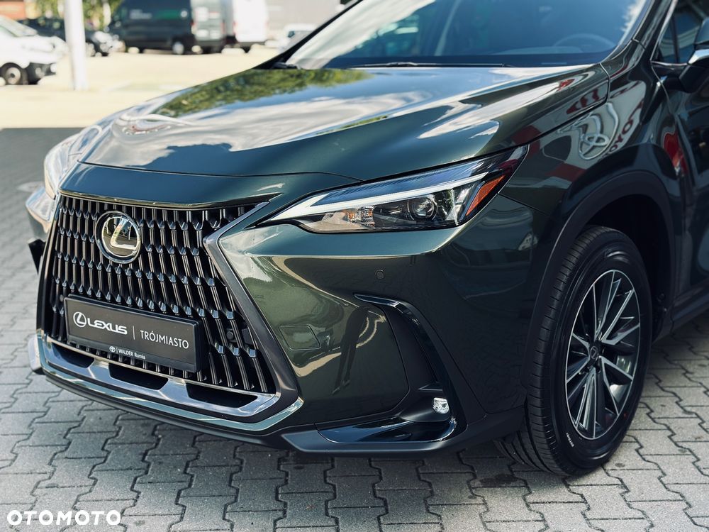 Lexus NX 350h Prestige 2WD - 11