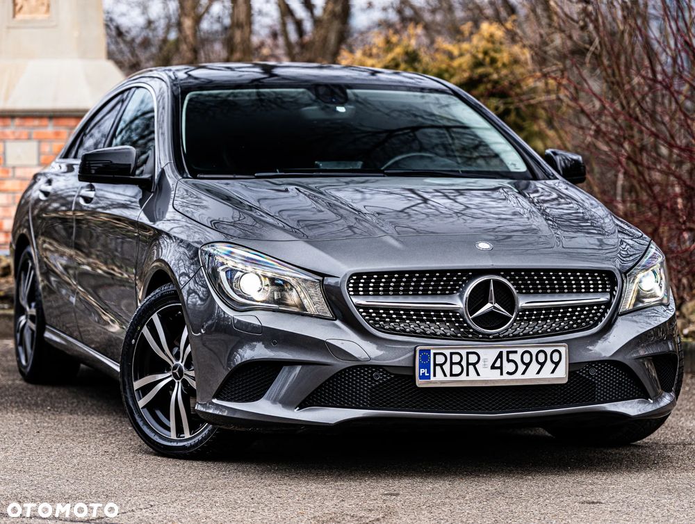 Mercedes-Benz CLA 200 d Urban - 3