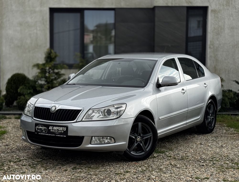 Skoda Octavia 1.6 TDI DPF Ambiente - 1