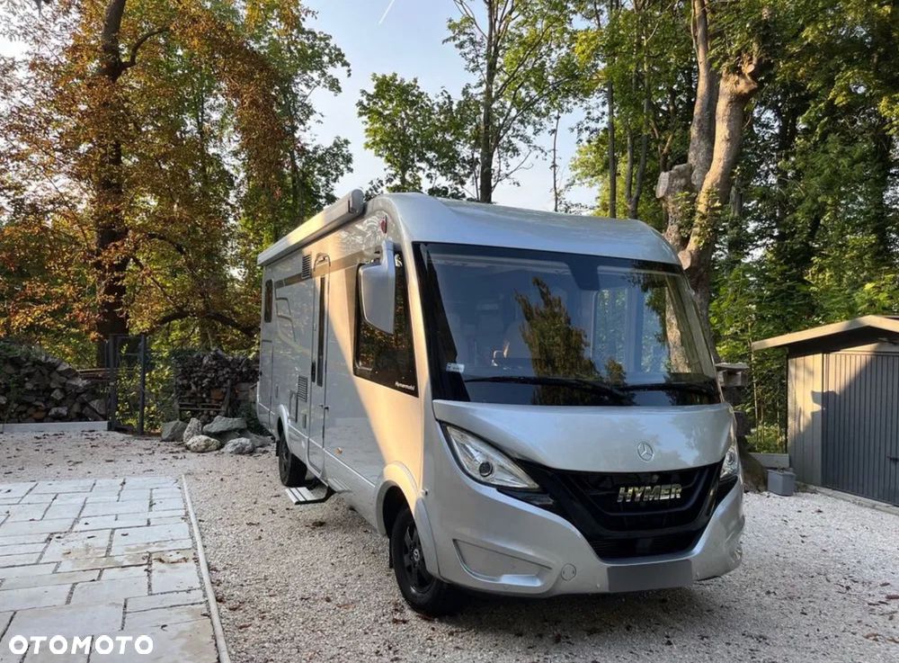 Mercedes-Benz Hymer - 1