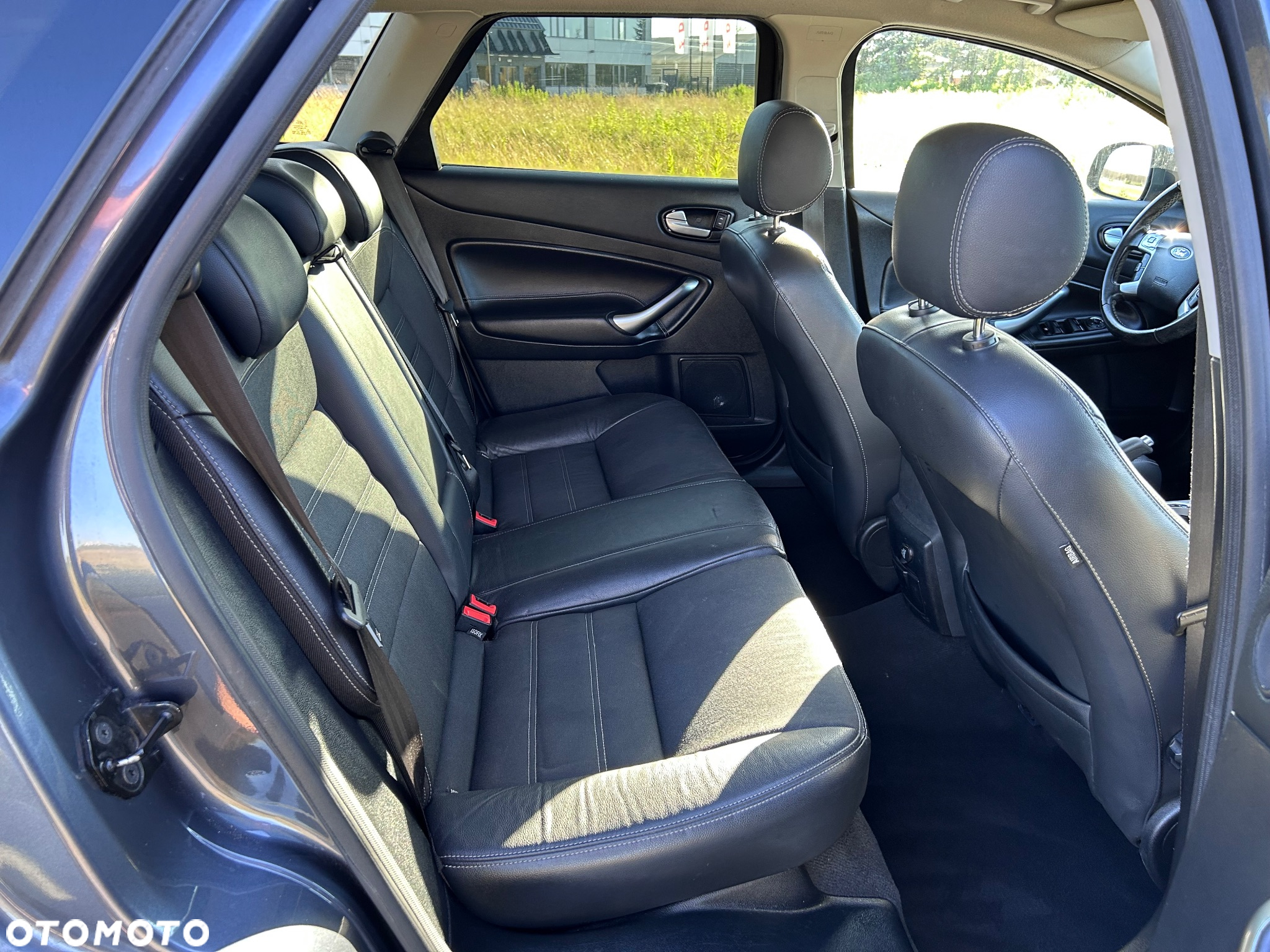 Ford Mondeo Turnier 2.0 Titanium - 16