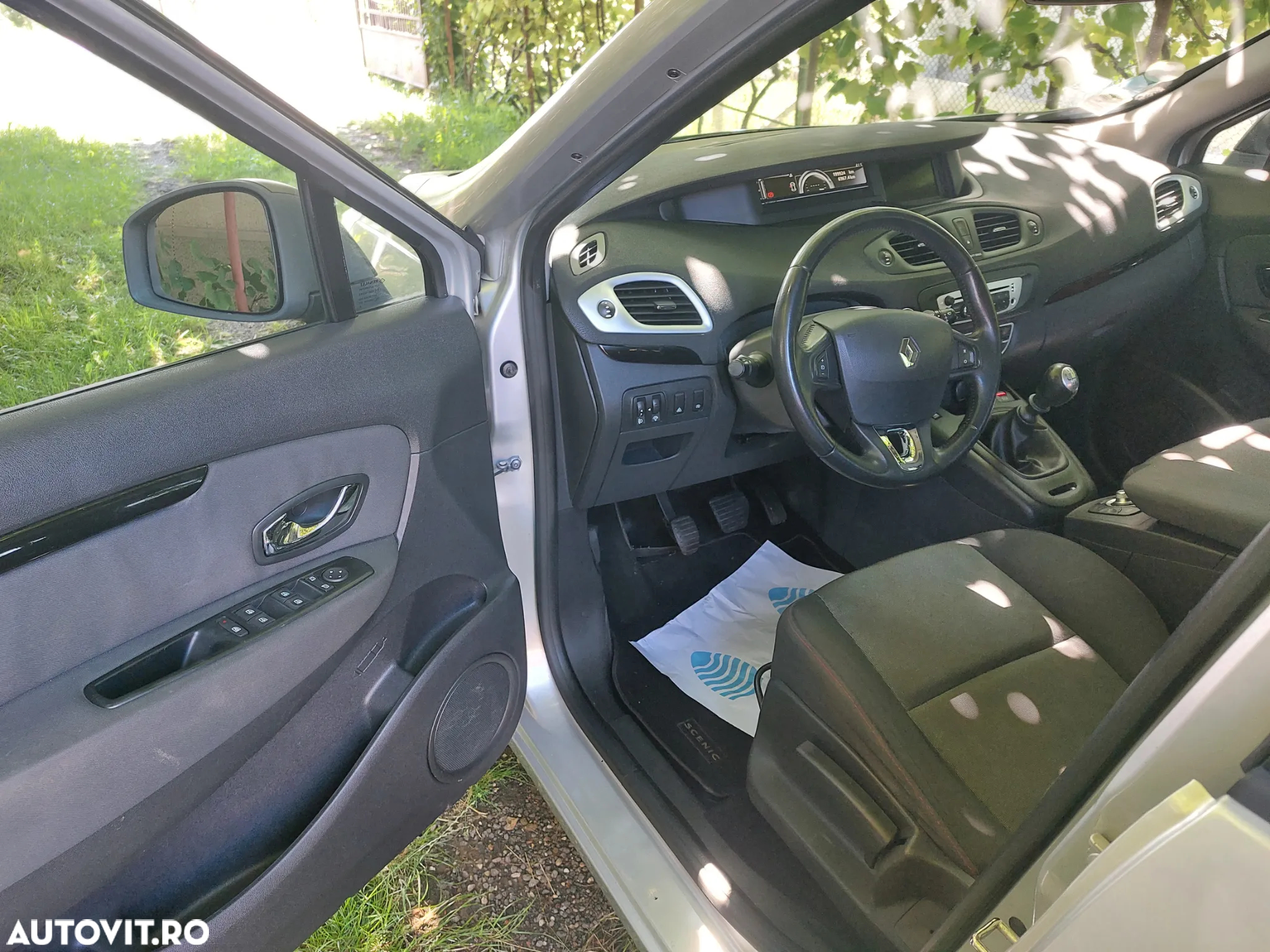 Renault Grand Scenic 1.5 dCi Privilege - 7
