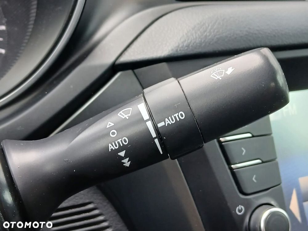 Toyota Avensis 1.8 Premium EU5 - 31