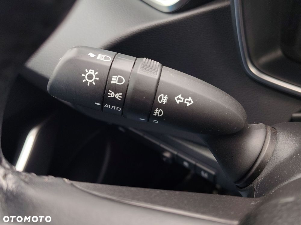Toyota Corolla 1.8 Hybrid Comfort - 16