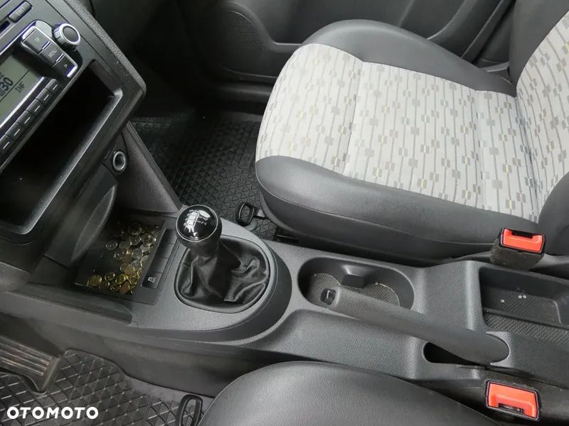 Volkswagen CADDY - 16