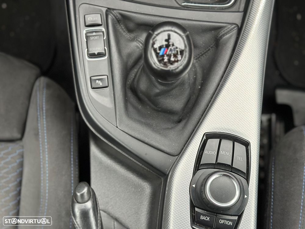 BMW 116 d Pack M - 34