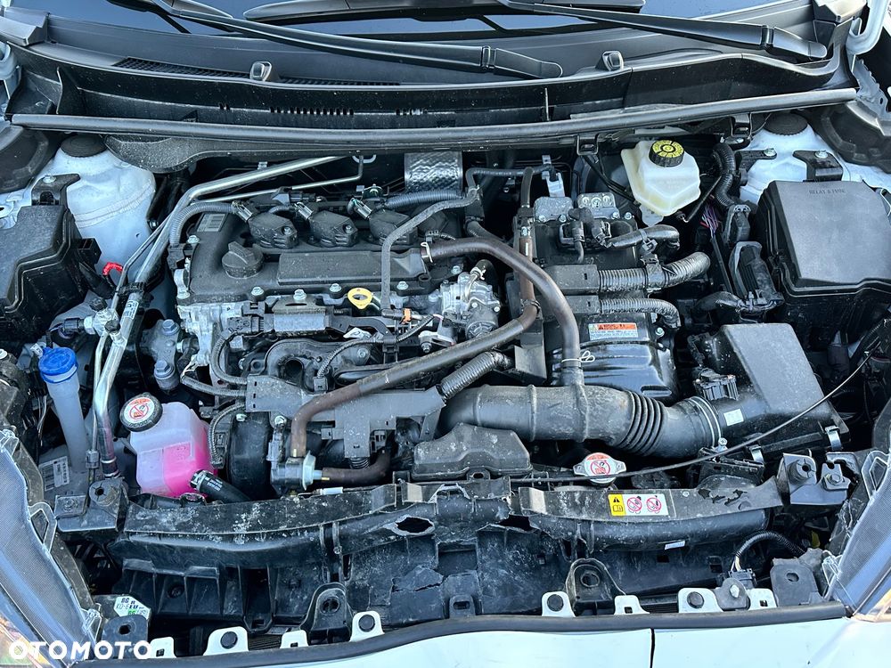 Toyota Yaris - 30