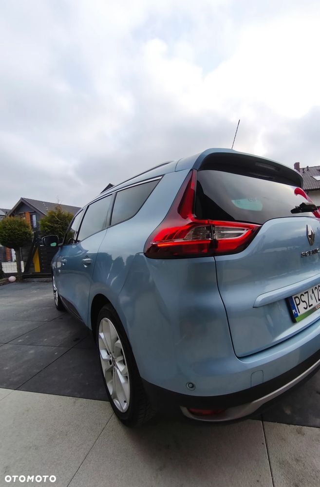 Renault Grand Scenic - 28