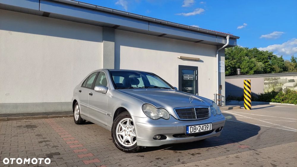 Mercedes-Benz Klasa C 180 Classic - 1