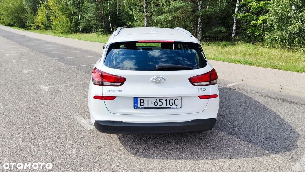 Hyundai i30 1.5 DPI Modern - 9