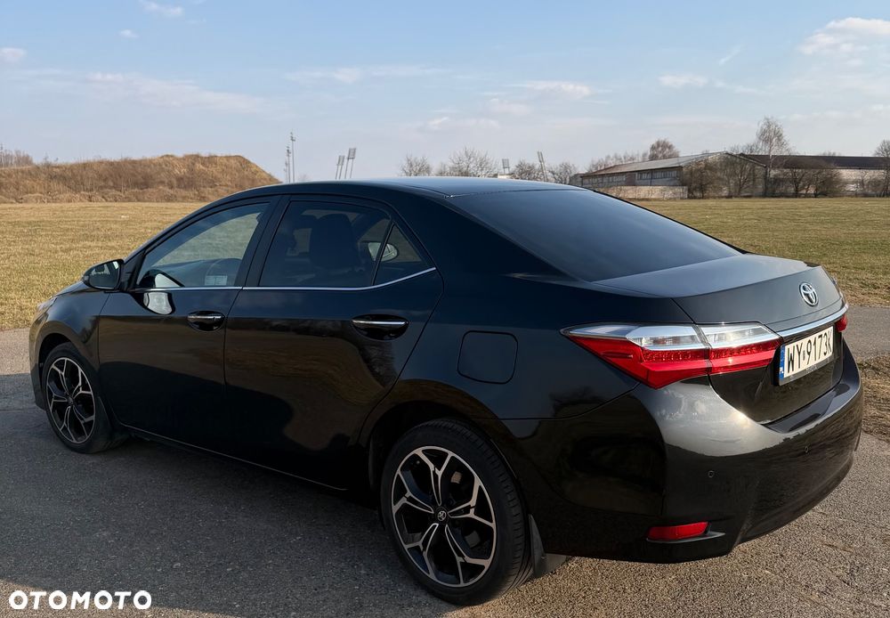 Toyota Corolla - 6
