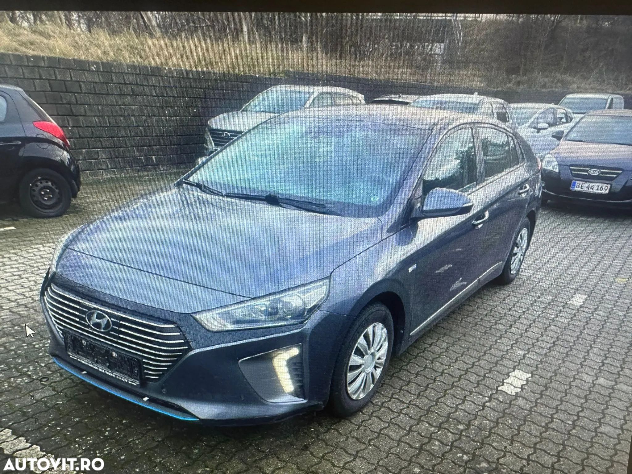 Hyundai IONIQ Hybrid 1.6 GDI Style - 1