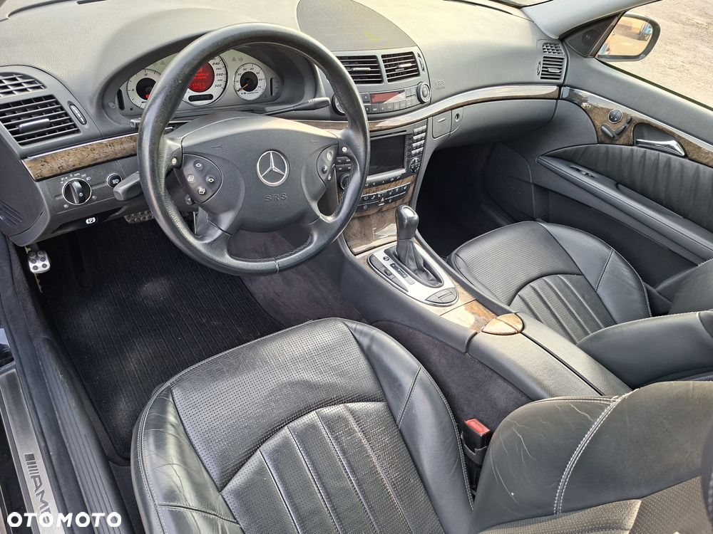 Mercedes-Benz Klasa E 55 AMG Automatik - 19