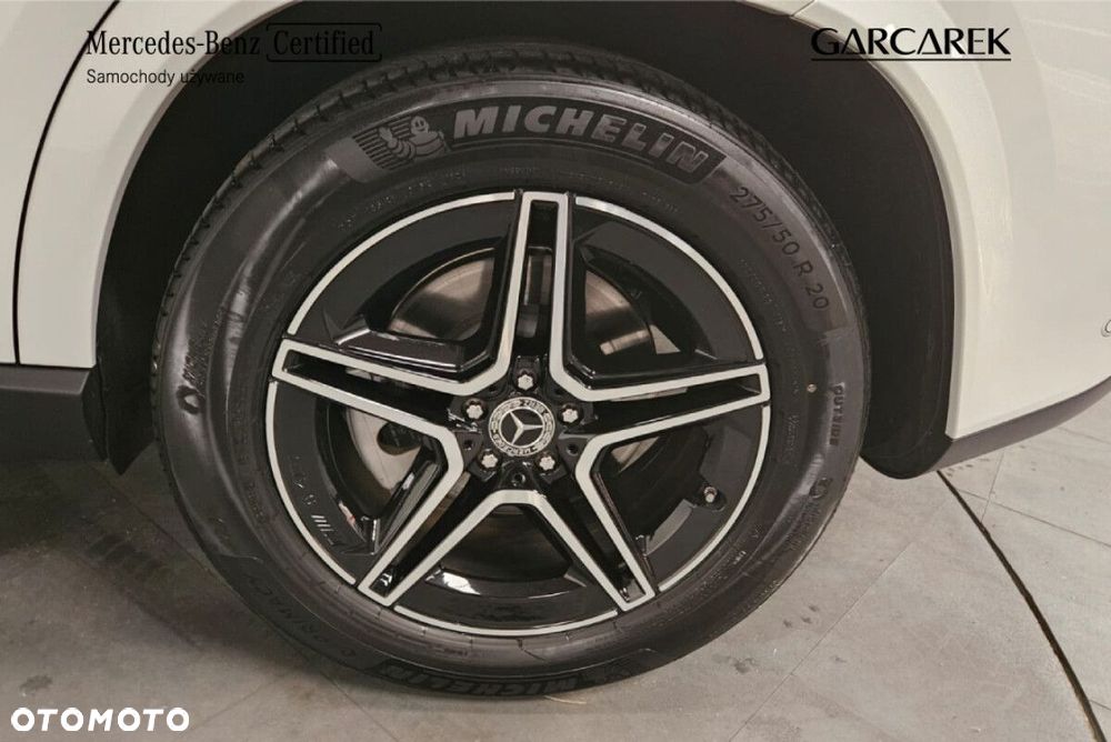 Mercedes-Benz GLE - 12