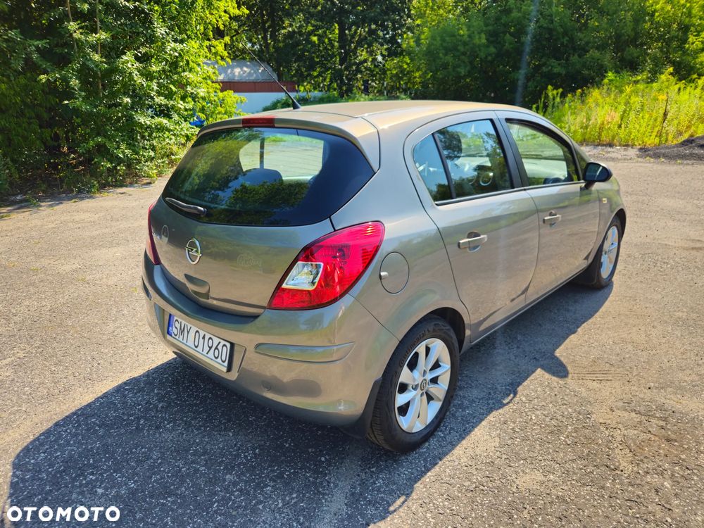 Opel Corsa - 3