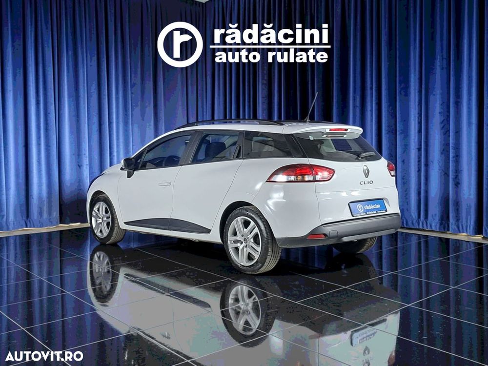 Renault Clio - 8