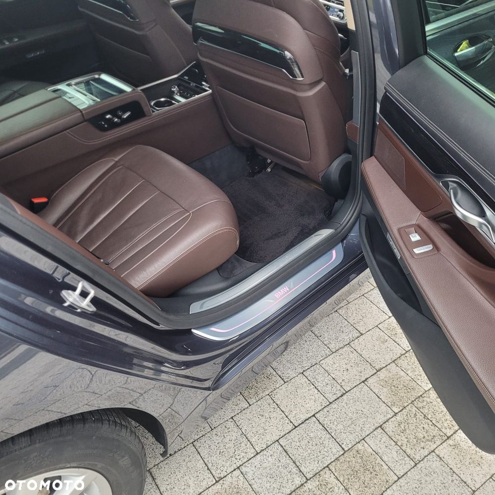 BMW Seria 7 740Ld xDrive - 10