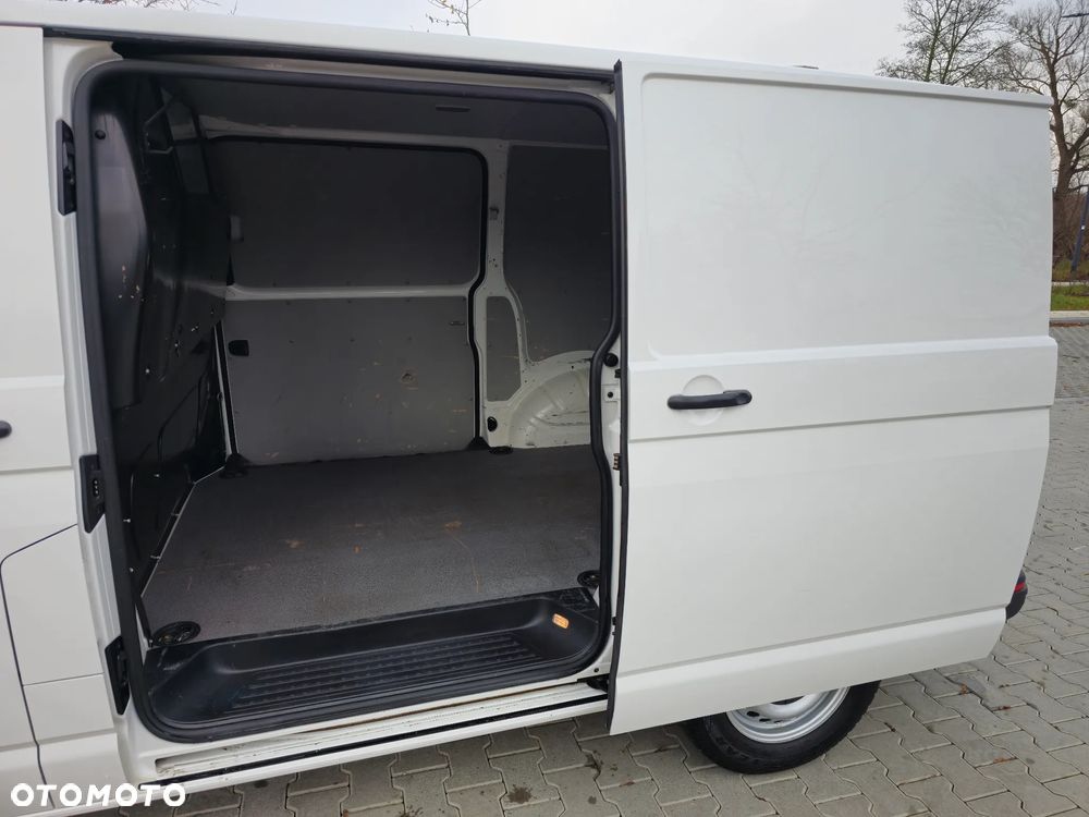 Volkswagen Transporter T6 - 31