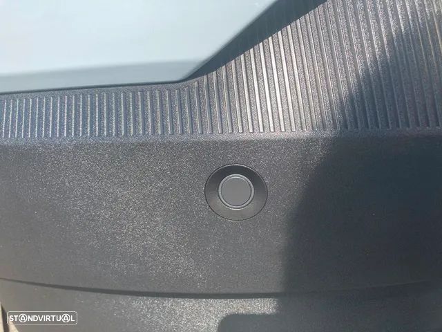 Volvo EX30 69 kWh Single Motor Extended Range Core - 8