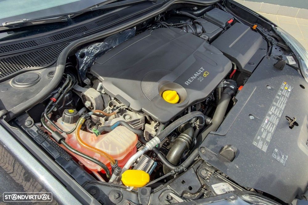 Renault Laguna Break 2.0 dCi Dynamique S 120g - 46