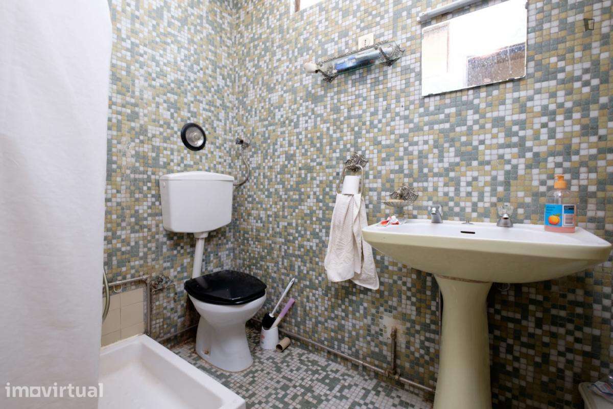 Quarto - localizado em Cidral Coimbra - Grande imagem: 2/22