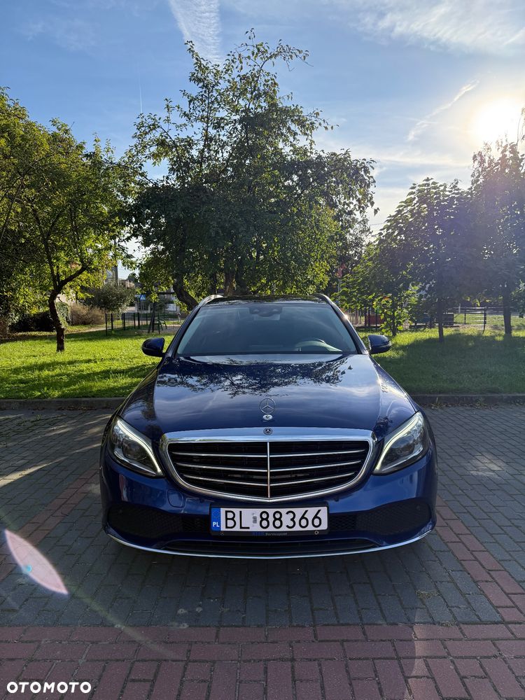 Mercedes-Benz Klasa C 300 d 4MATIC 9G-TRONIC - 9