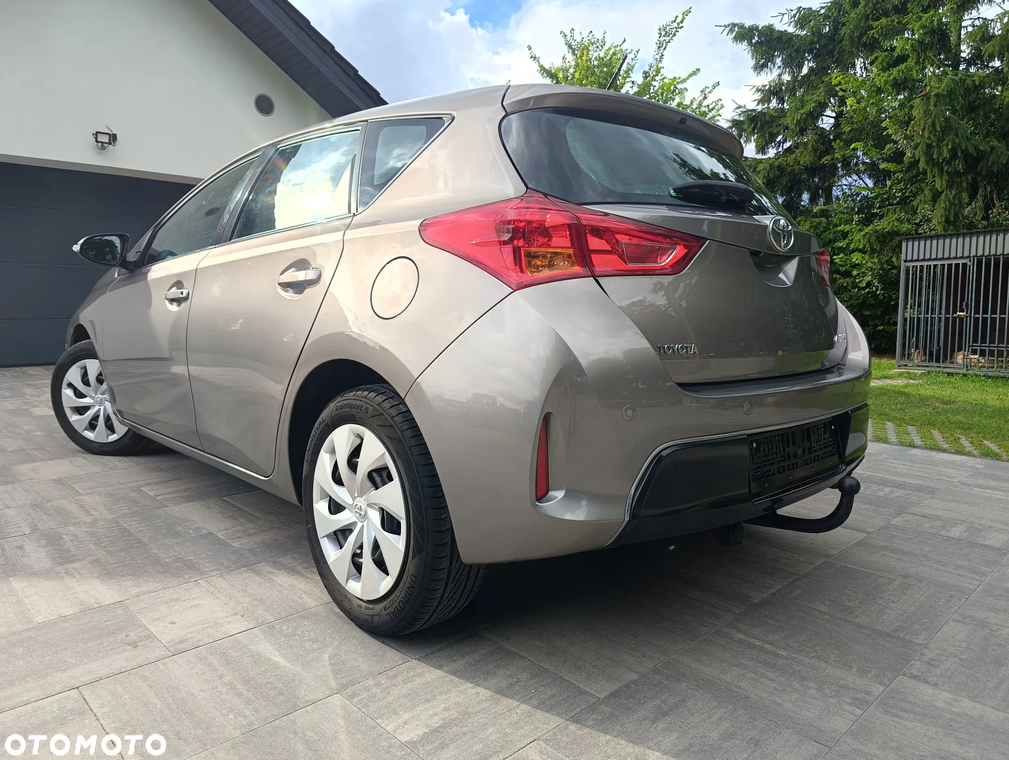 Toyota Auris 1.6 Premium - 7