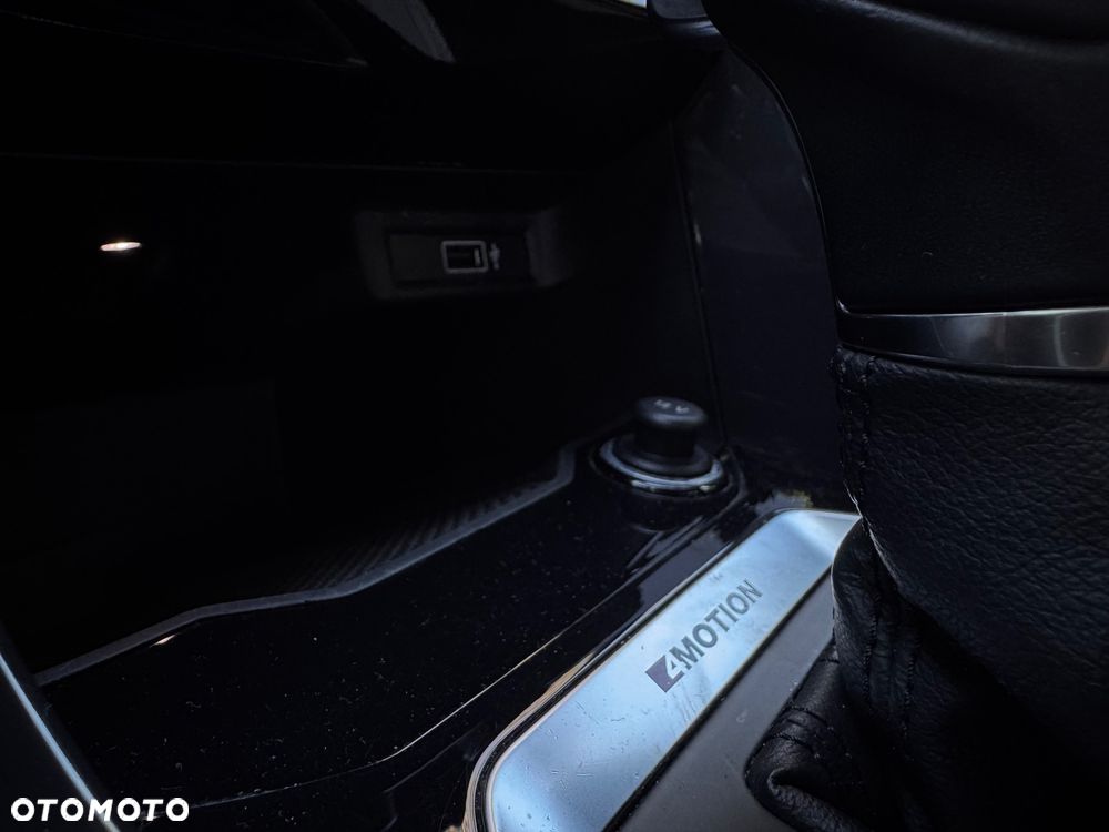 Volkswagen T-Roc 2.0 TSI 4Motion Advance DSG - 25