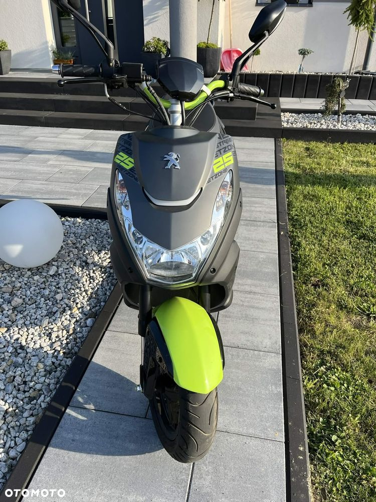 Peugeot Street Zone - 2