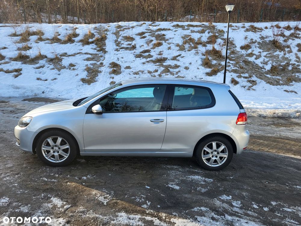 Volkswagen Golf - 20