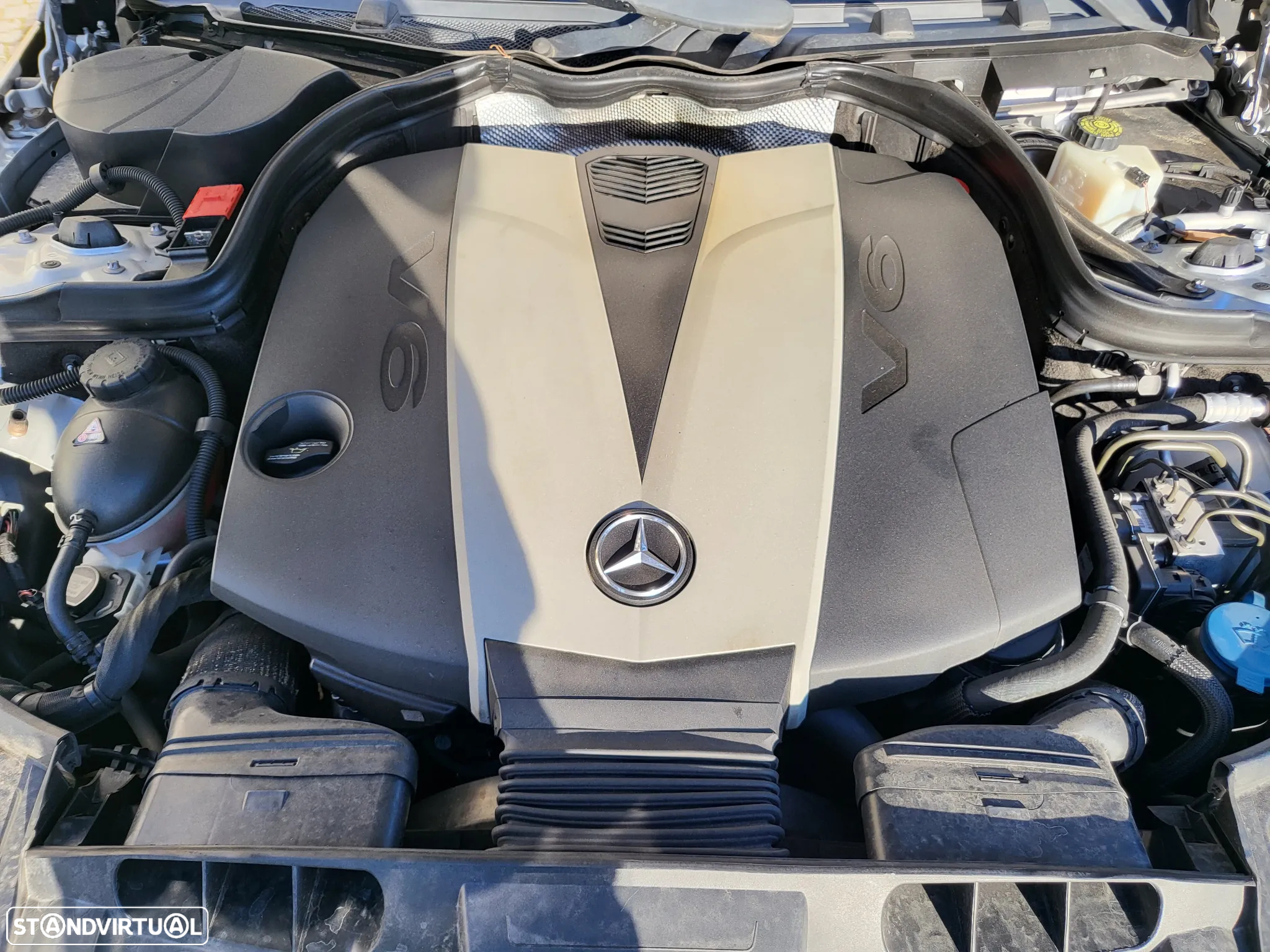 Mercedes-Benz E 350 CDi Avantgarde BlueEfficiency Auto - 13