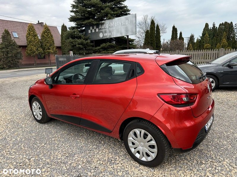 Renault Clio 1.2 16V 75 Life - 3