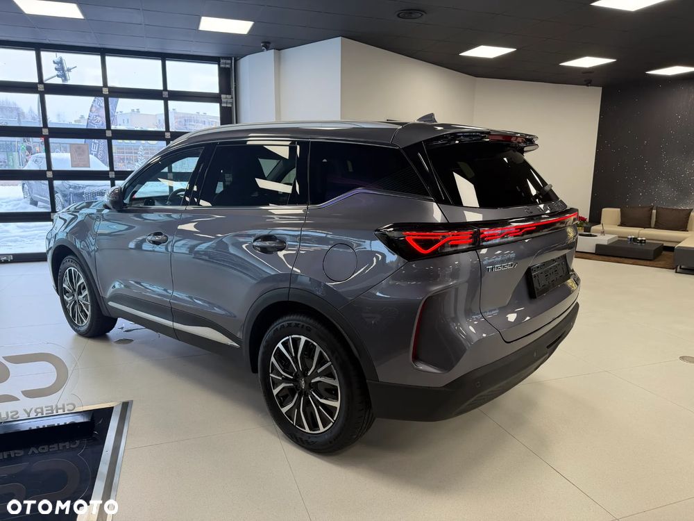 Chery Tiggo 7 1.5 T-GDI Super Hybrid Comfort DHT - 8