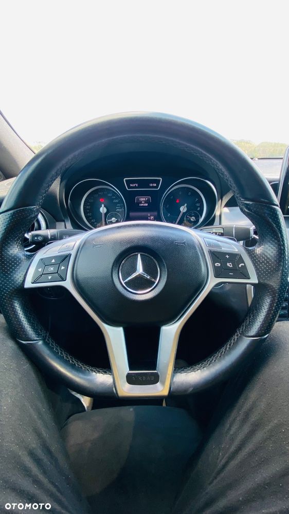 Mercedes-Benz CLA 250 7G-DCT Edition 1 - 14