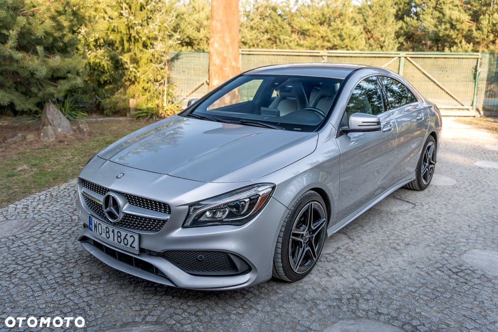 Mercedes-Benz CLA 250 7G-DCT AMG Line - 4
