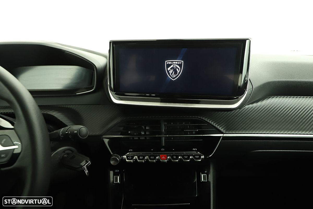 Peugeot 2008 1.2 PureTech Allure - 17