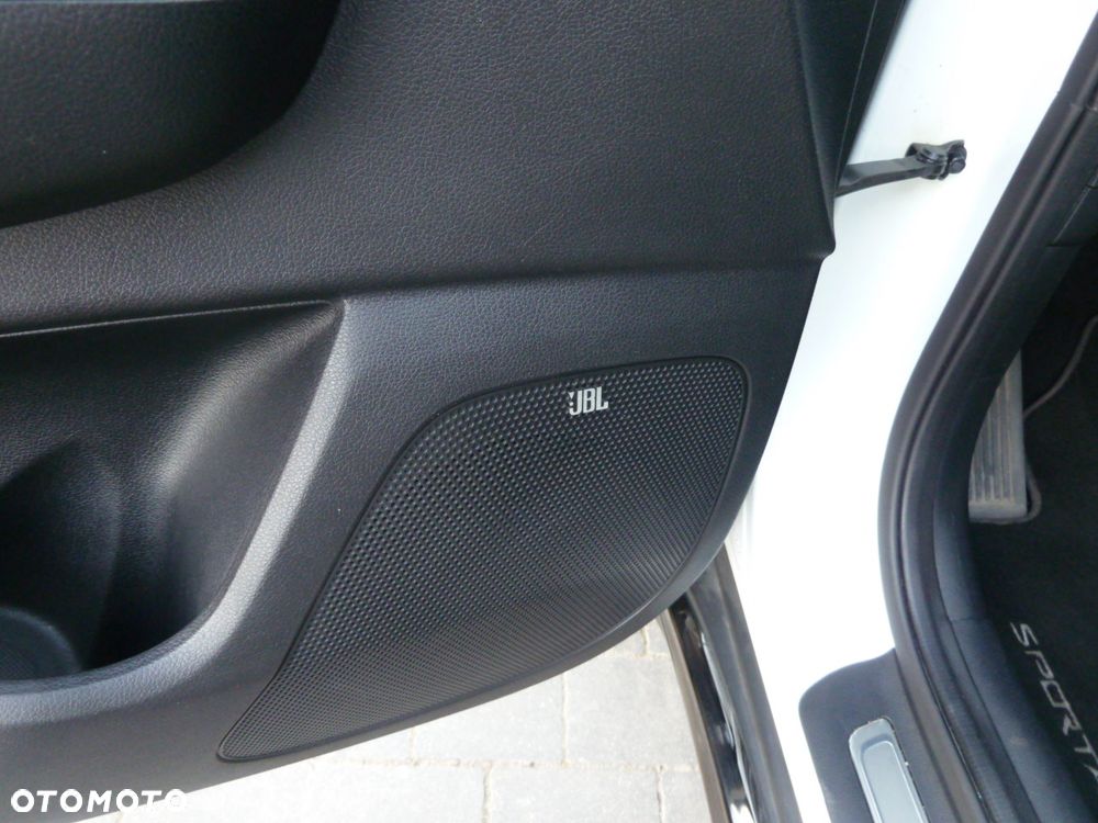 Kia Sportage 1.6 T-GDI AWD DCT GT LINE - 22