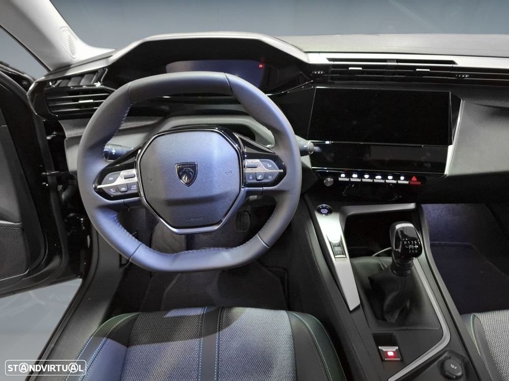 Peugeot 308 1.2 PureTech Allure - 13