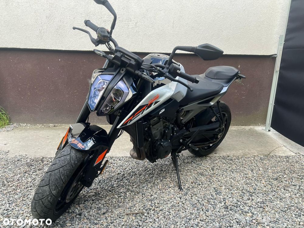 KTM Duke - 8