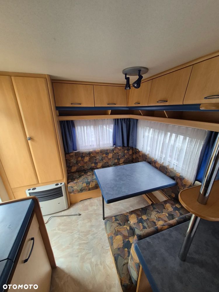 Hobby De Luxe 440 - 10