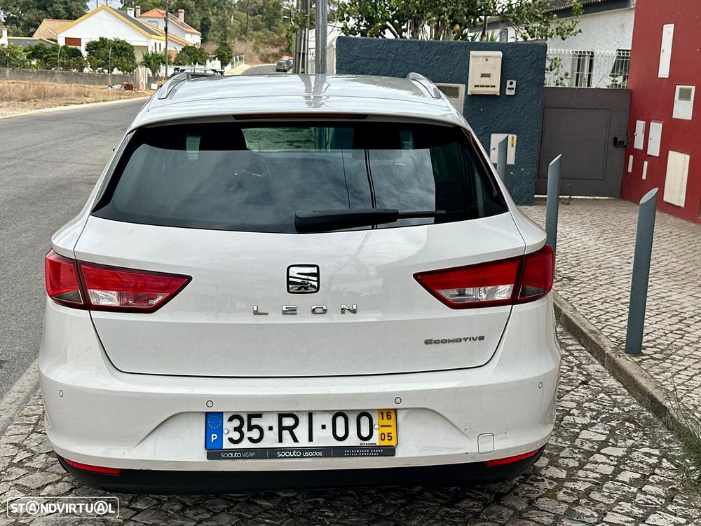 SEAT Leon ST 1.6 TDI Style Ecomotive - 4