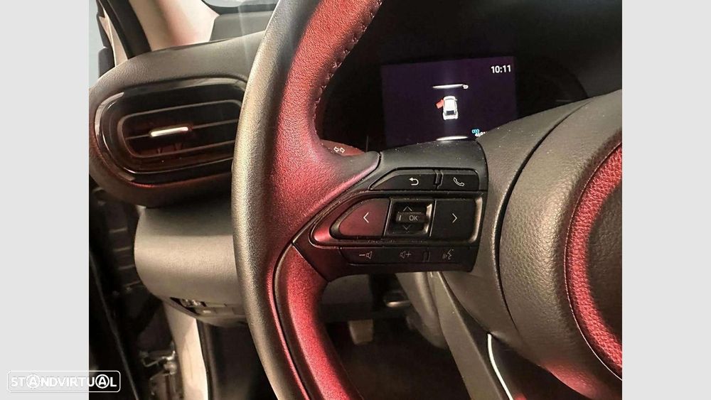 Toyota Yaris Cross 1.5 VVT-i Comfort Plus - 12