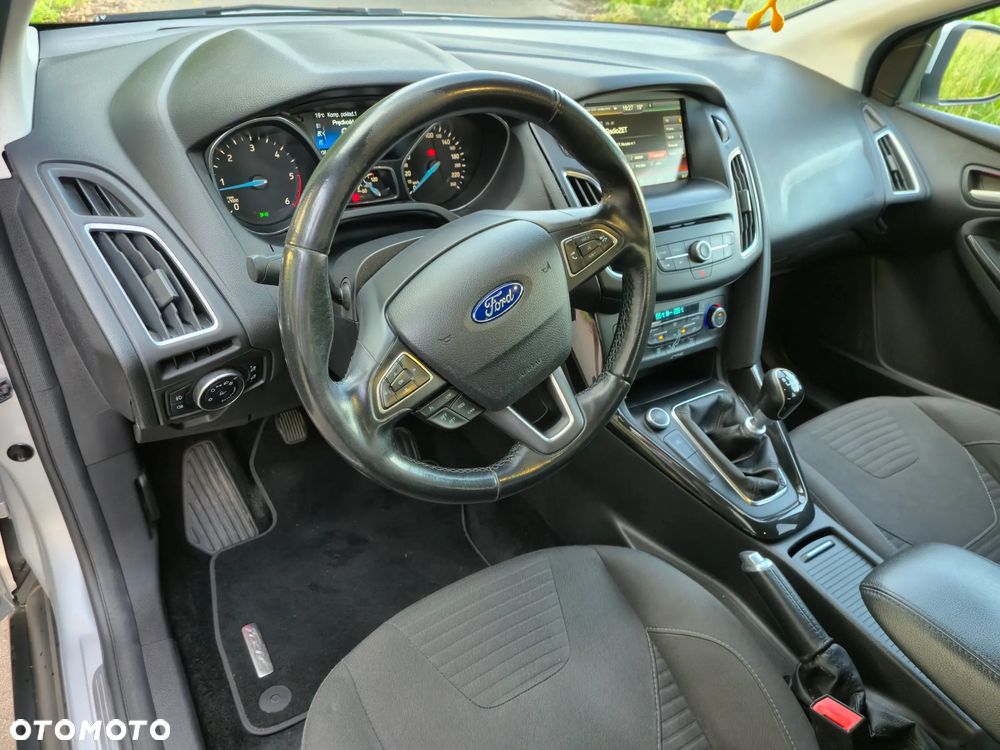 Ford Focus 1.6 TDCi Titanium - 6