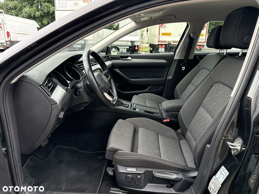 Volkswagen Passat 1.5 TSI EVO Business DSG - 11