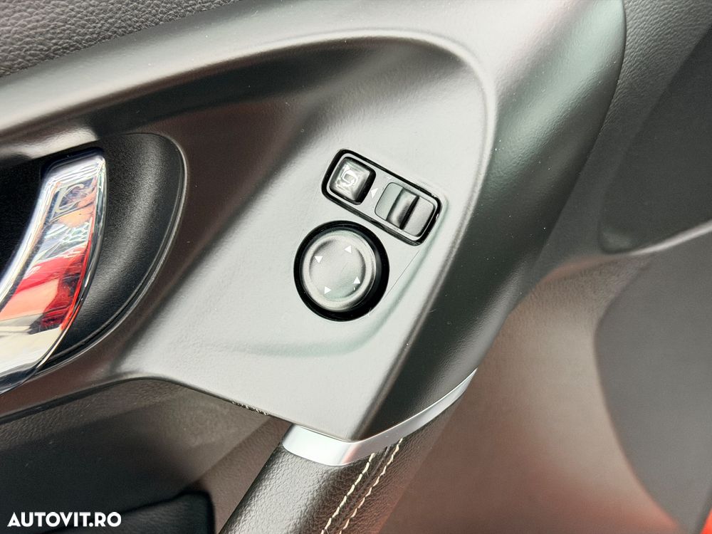 Renault Kadjar Energy dCi 130 Bose Edition - 11