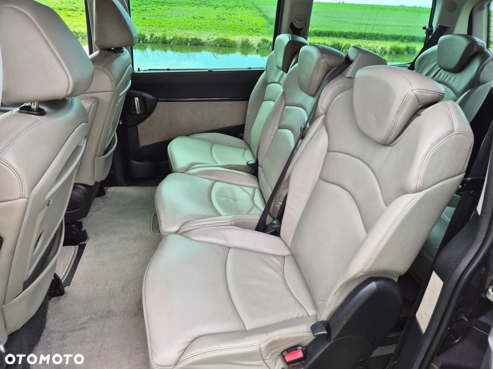 Peugeot 807 HDi 135 Platinum Pullmann - 10